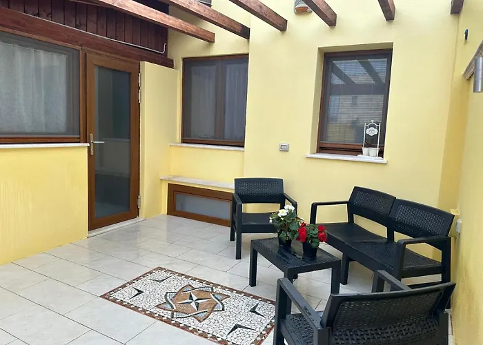 Casa Vacanze Nerea - Relax E Mare Vicino A Cagliari In Sardegna *