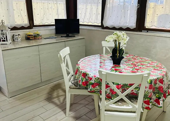 Dom wakacyjny Casa Vacanze Nerea - Relax E Mare Vicino A Cagliari In Sardegna *